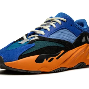 YEEZY BOOST 700 "Bright Blue"