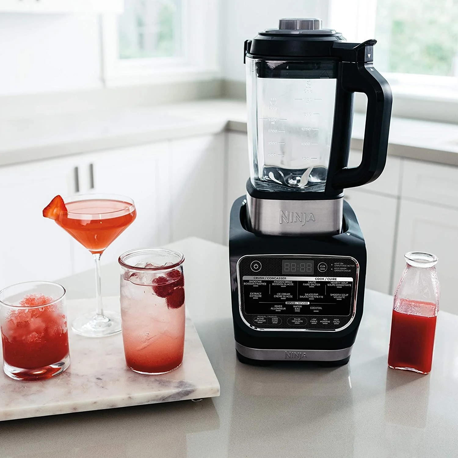 Ninja Foodi Cold & Hot Blender With 1400 Peak Watts Nonstick Glass Pitcher (HB152), 64 oz, Black