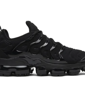 Air VaporMax Plus 'Triple Black'