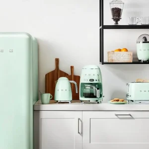 Smeg 50's Retro Style Aesthetic Drip Filter Coffee Machine, 10 cups, Pastel Green