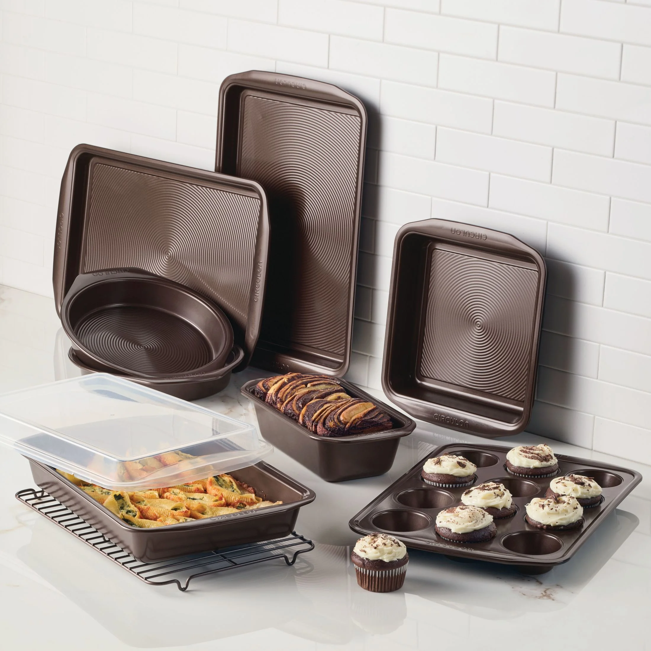 Circulon Nonstick Bakeware 10 Piece Bakeware Set, Chocolate Brown