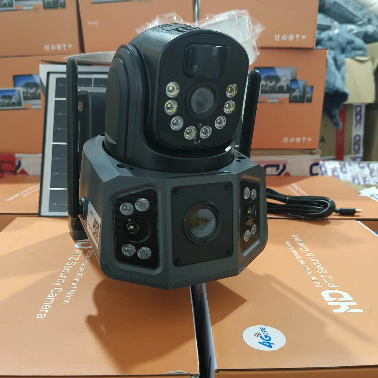 V41 4G 8MP Outdoor Solar Security Camera