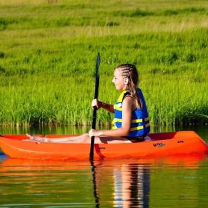 The Wave 6' Youth Kayak with Paddle. Designed for Stability and Safety, It's The Perfect Choice for Young Paddlers Ready to Conquer The Water