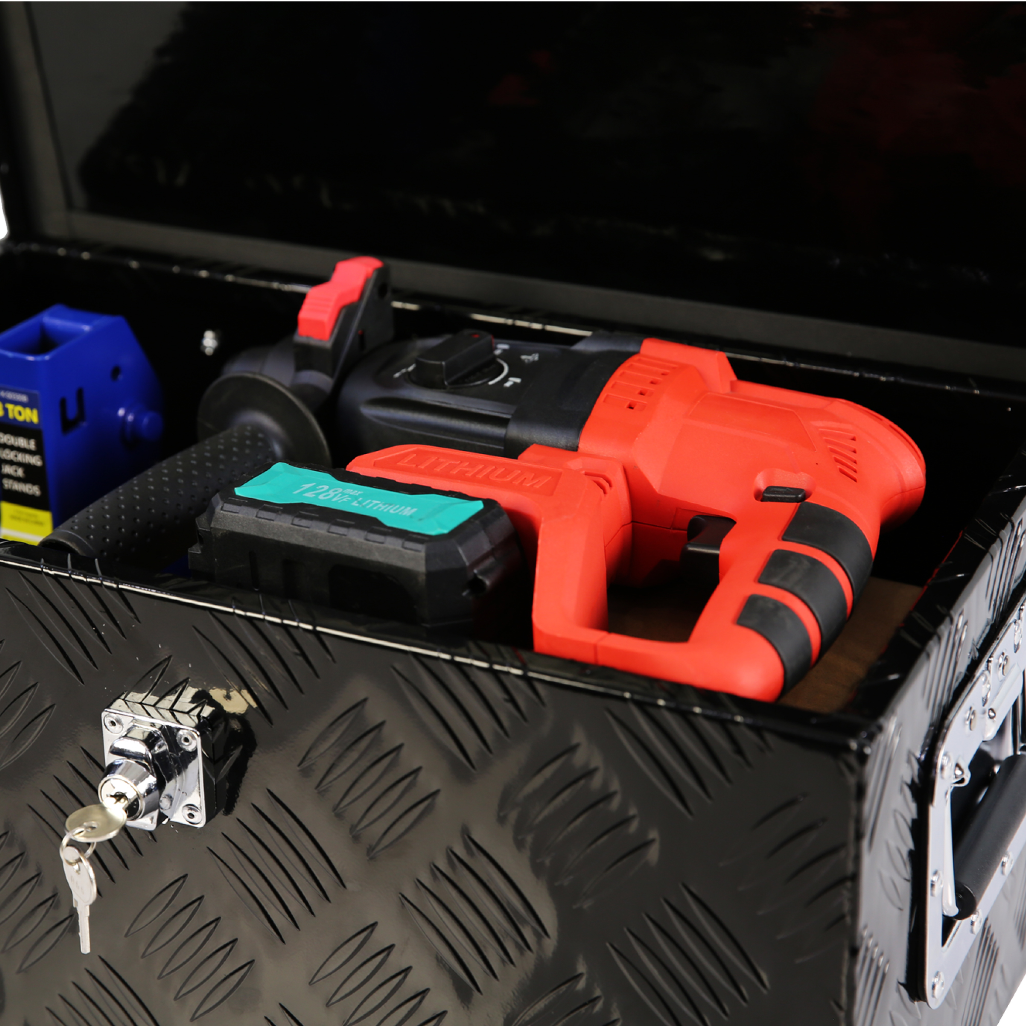 20'' Metal Truck Tool Box, Aluminum Tool Box Storage Organizer for Truck Bed Trailer Pickup ATV, Lockable Tools Underbody Organizer W/Side Handle, Black Anti-collision Design