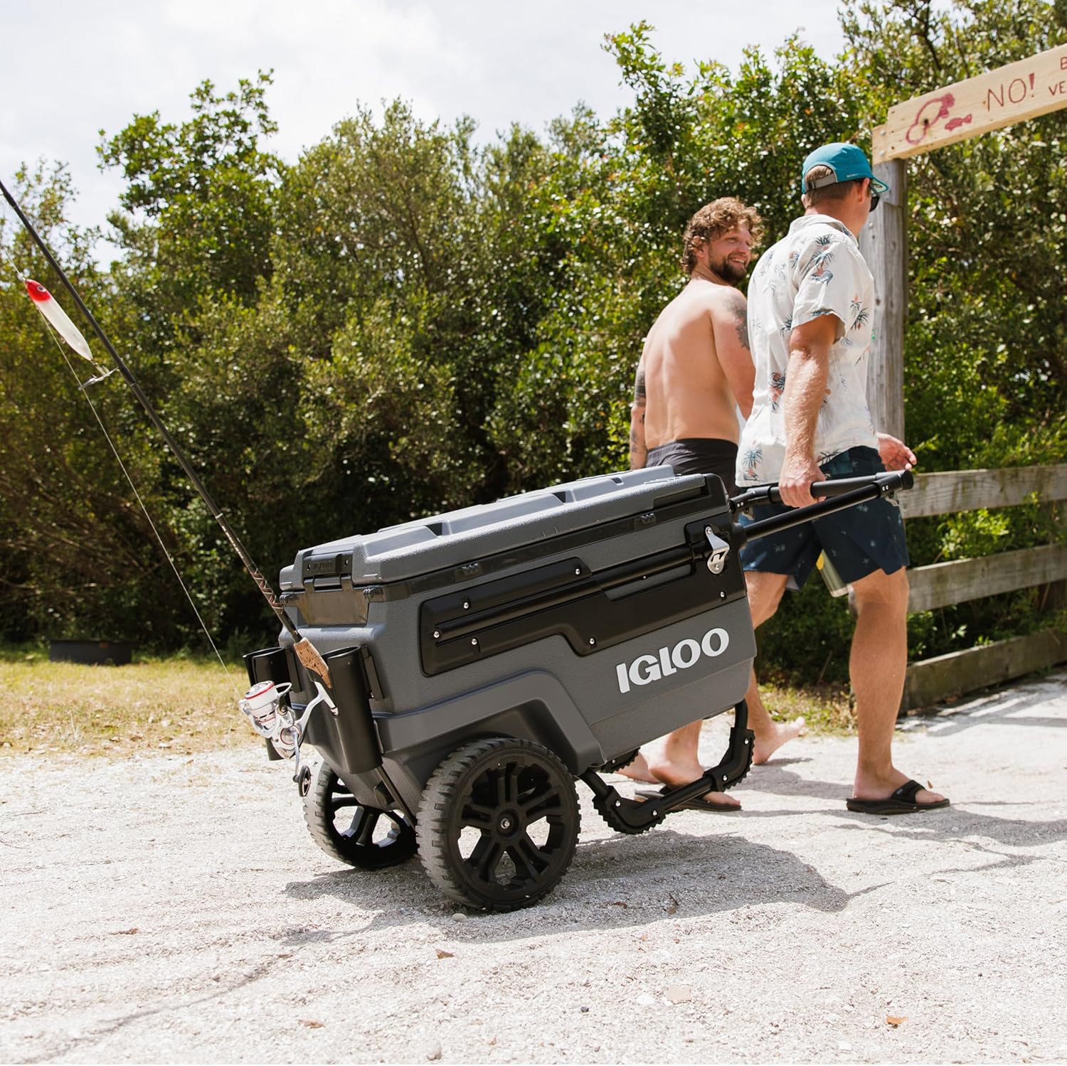 70Qt Wheeled Cooler Insulated Hard Shell Ice Chest