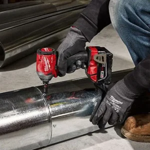 Milwaukee M18 Fuel 1/4" 18V Hex Impact Driver Kit 2853-22 with (2) 5Ah Batteries, Charger, & Carrying Case