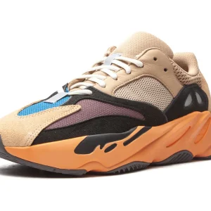 YEEZY BOOST 700 "Enflame Amber"