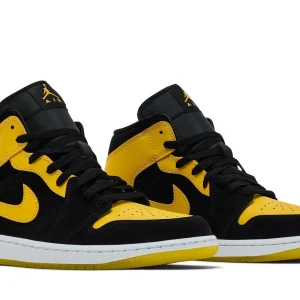 Jordan 1 Mid SE 'New Love' 2025