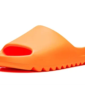 YEEZY SLIDES "Enflame Orange"