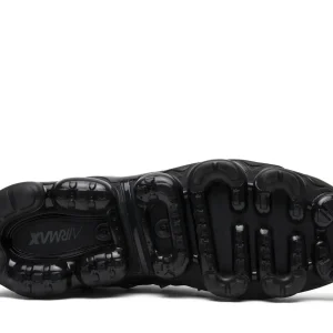 Air VaporMax Plus 'Triple Black'