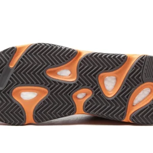 YEEZY BOOST 700 "Enflame Amber"