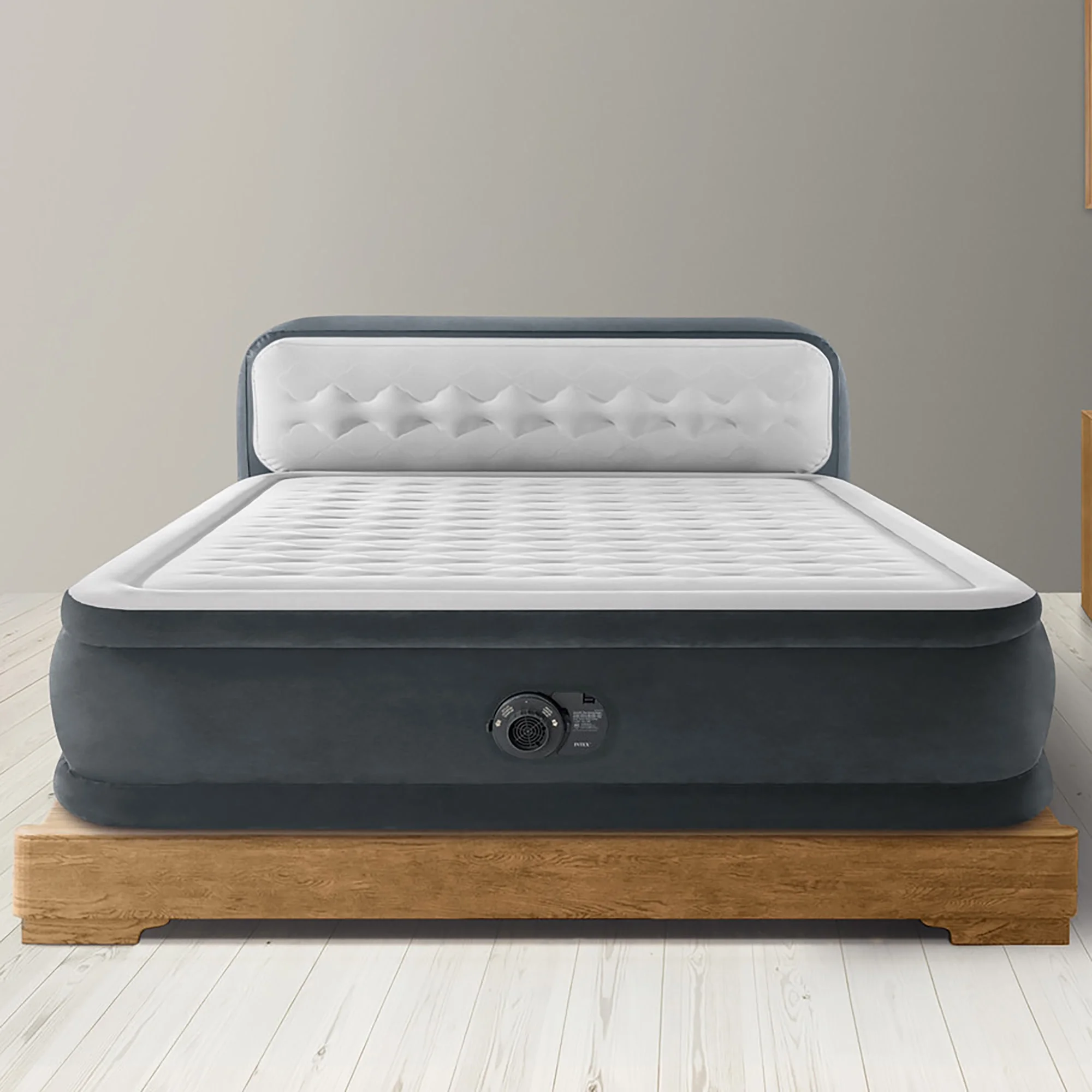 Intex: Dura-Beam Deluxe: Ultra Plush Headboard Airbed - Queen - Gray, 18" Inflatable Mattress, Built-In Pump, Fiber-Tech, Carry Bag, 600lb Cap 64447ED