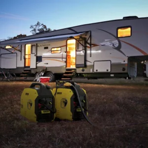 Champion Power Equipment 2500-Watt Ultralight Portable Inverter Generator