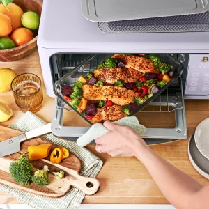 Beautiful Infrared Air Fryer Toaster Oven, 9-Slice, 1800 W, White Icing by Drew Barrymore