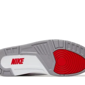 Jordan 3 Retro 'Fire Red' 2022