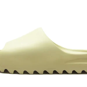 YEEZY SLIDE "Resin 2021"